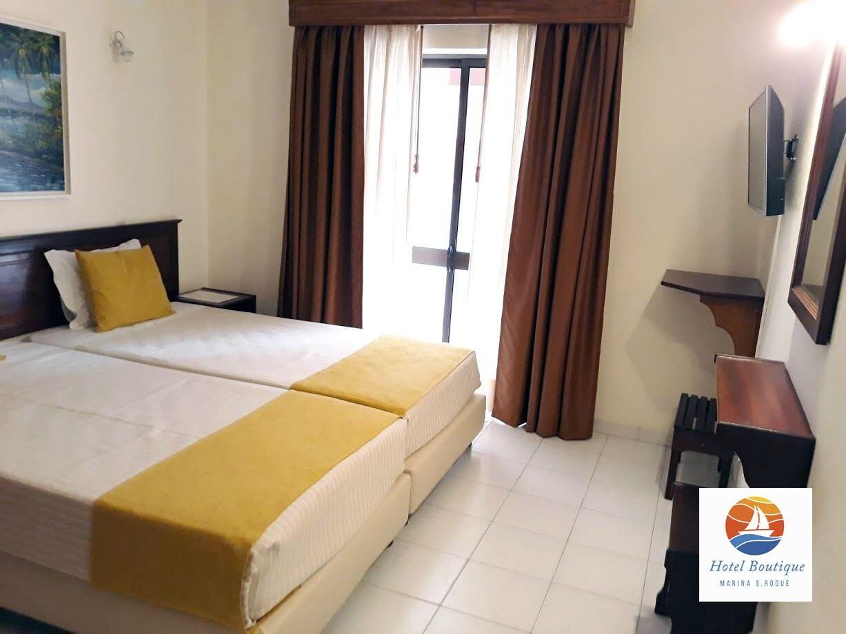 Boutique Hotel Marina S. Roque Lagos Bagian luar foto
