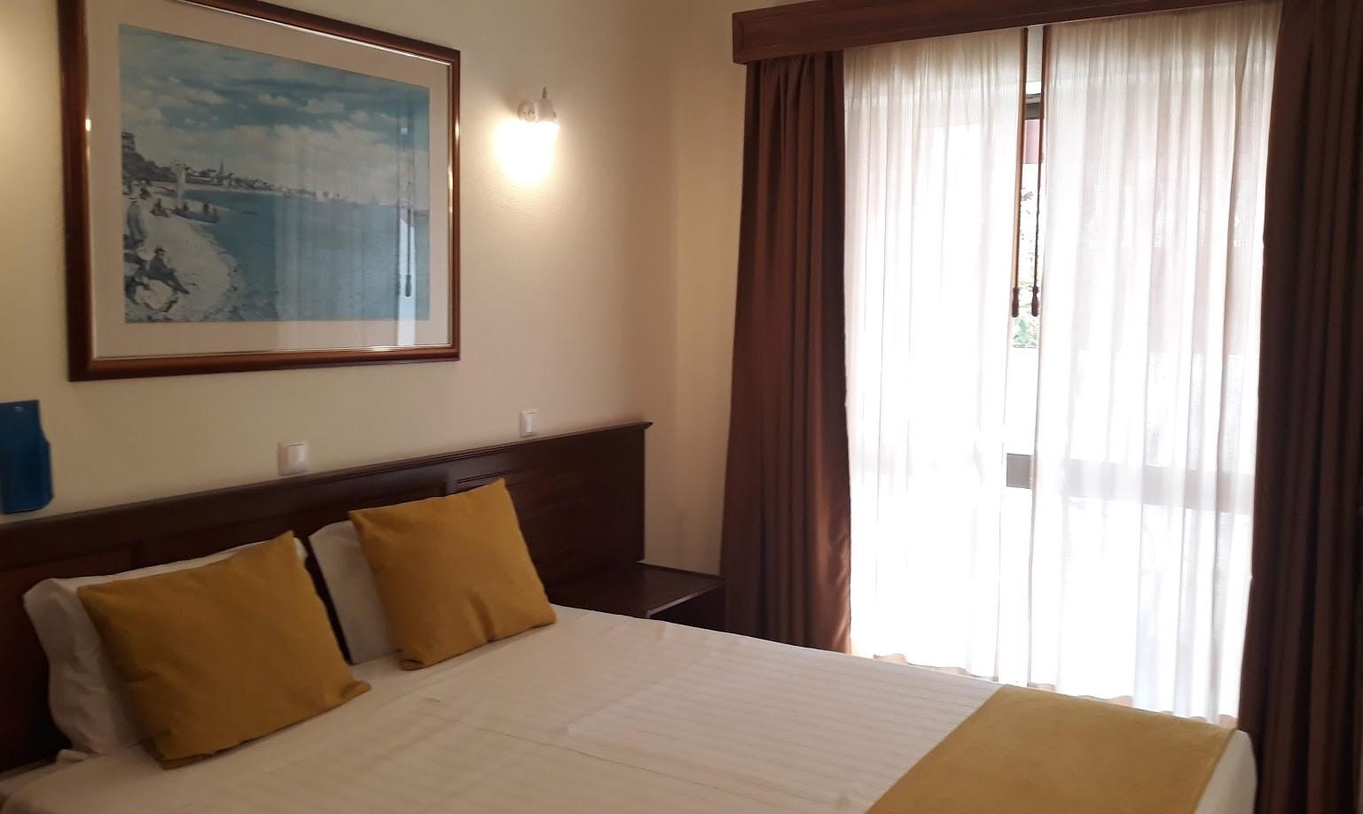 Boutique Hotel Marina S. Roque Lagos Bagian luar foto
