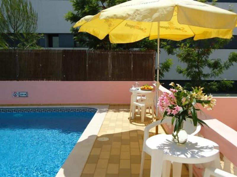 Boutique Hotel Marina S. Roque Lagos Bagian luar foto