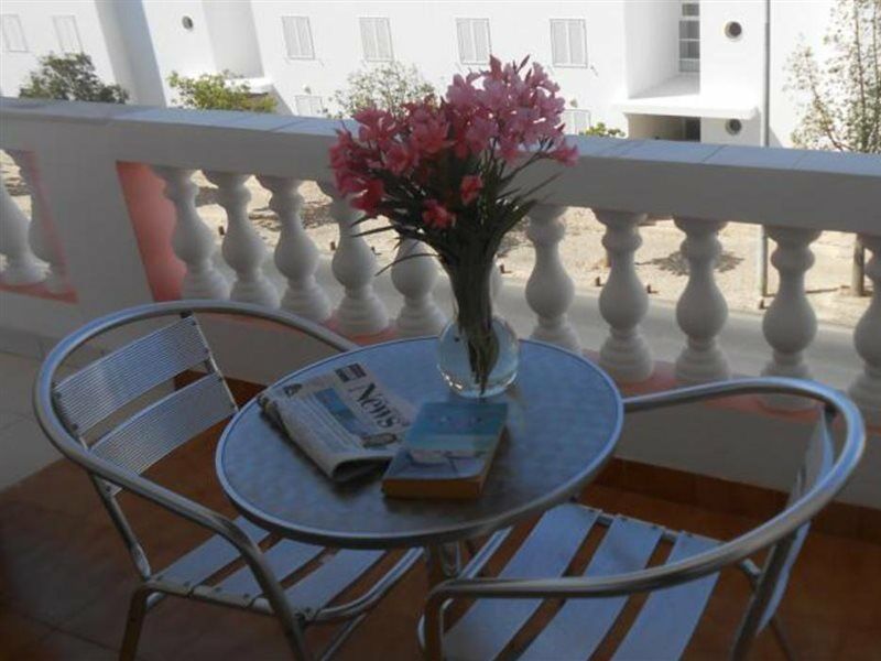 Boutique Hotel Marina S. Roque Lagos Bagian luar foto